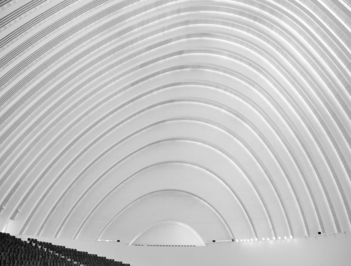 foto de arquitectura en calatrava oviedo con maria cañal